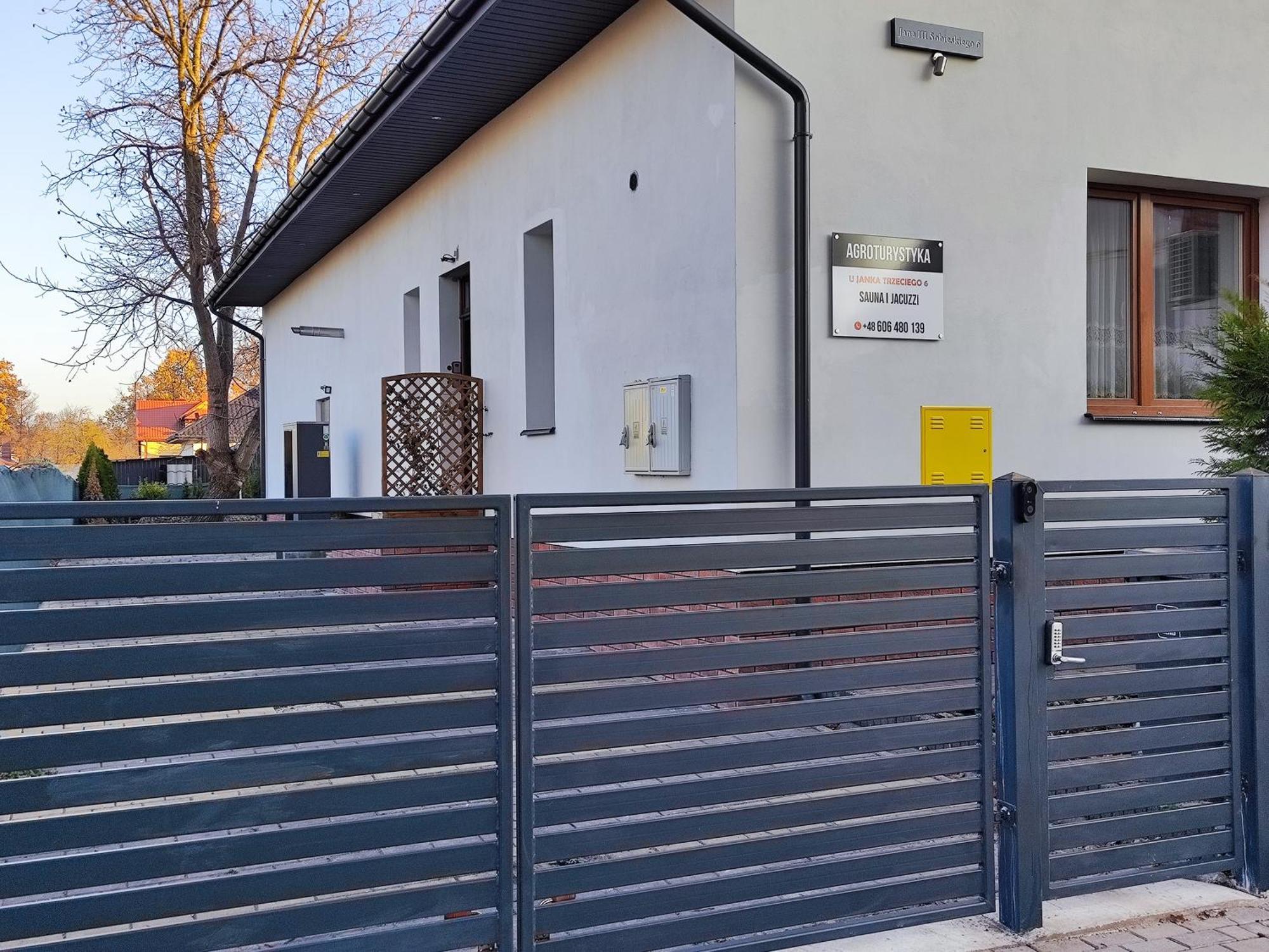 U Janka Trzeciego 6 Sauna & Jacuzzi Oleszyce Extérieur photo